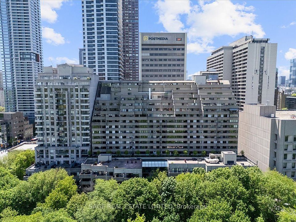 1st image of 360 Bloor St E #209