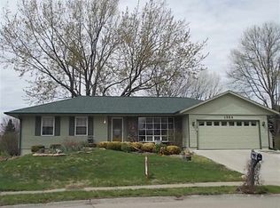 1354 W 59th St, Davenport, IA 52806