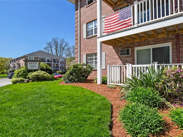 5 Kenmar Dr Unit 1, Billerica, MA 01821