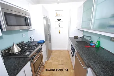 Rented by Luxury Habitat