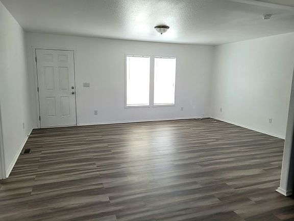 3rd image of 825 N Lamb Blvd Space 98