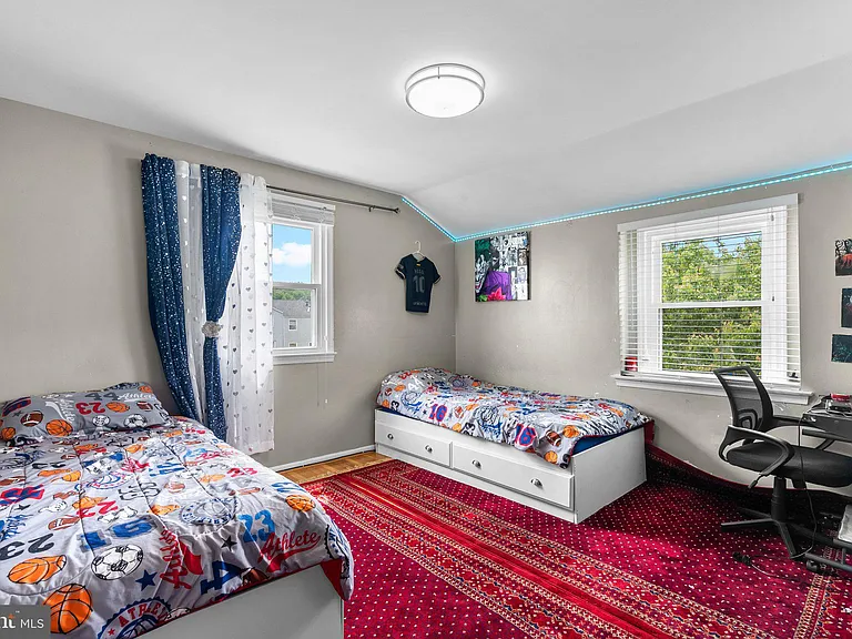 81 Watkins Park Dr #41 — Photo 40