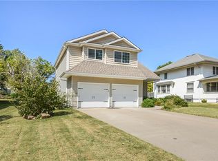 409 S 1st St, Odessa, MO 64076
