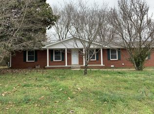 517 E Kings Rd, Smyrna, TN 37167