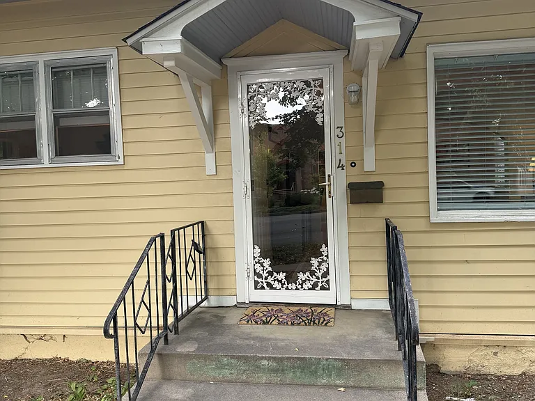 314 S Sherwood St — Photo 5