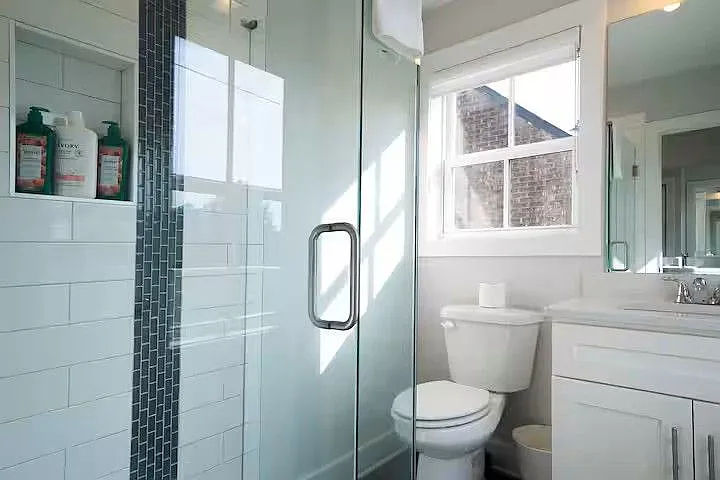 U1 Bath3