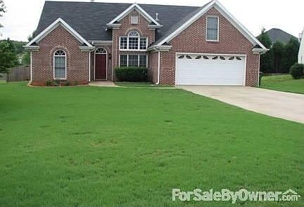 Beautiful Brick Ranch
						:
						First home on Cul-de-sac