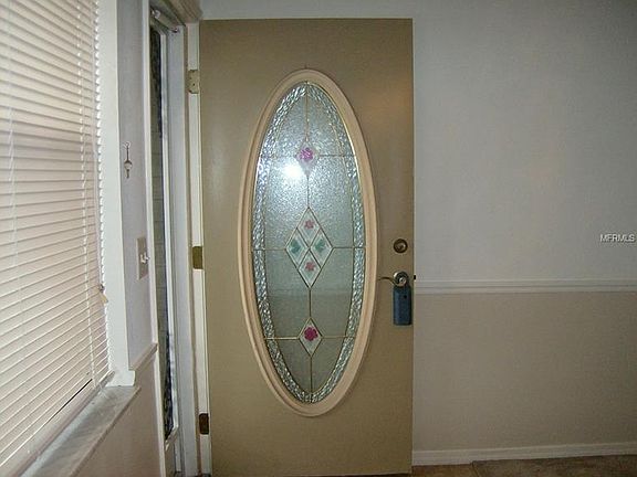 3rd image of 32607 Oak Park Dr