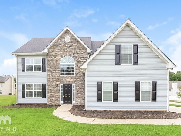 1037 Saint Augustine Pkwy, Locust Grove, GA