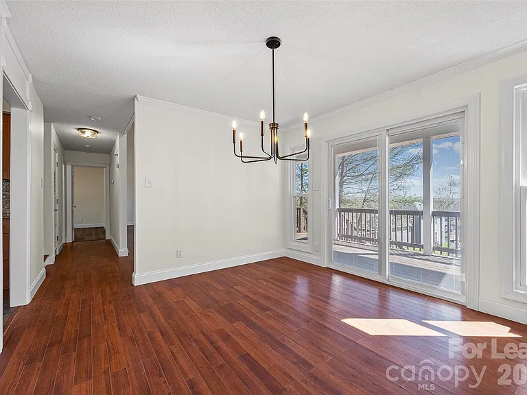 16149 Horoa Ct — Photo 9