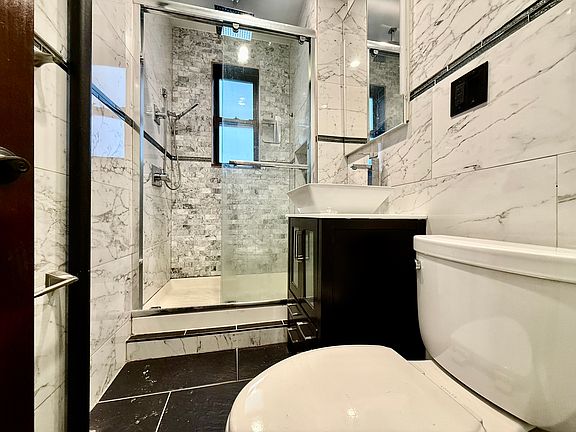 5th image of 6815 Owls Head Ct #1B
