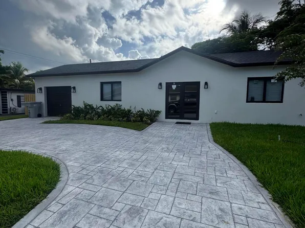 230 NE 14th Ave, Pompano Beach, FL 33060