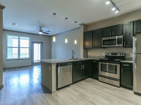6520 Jamail Dr #105