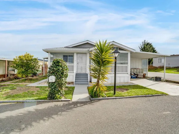 1616 Kings Row, Fortuna, CA 95540