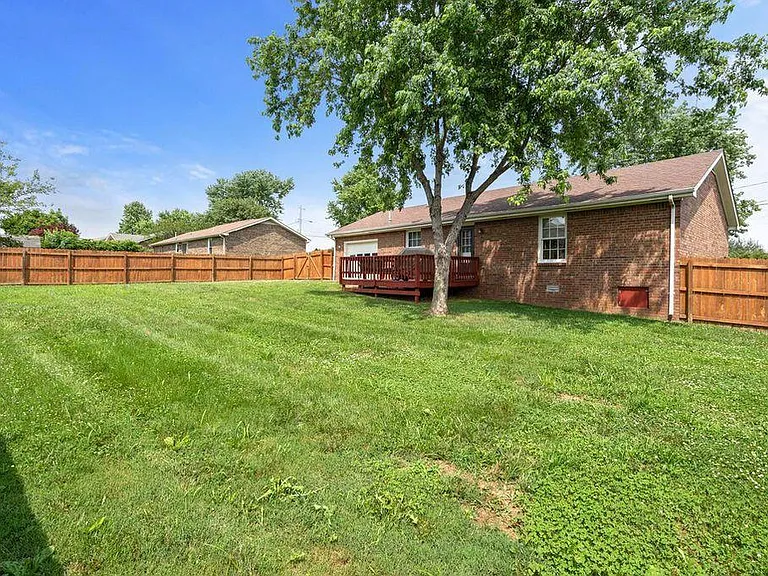 1102 Tobacco Rd — Photo 14