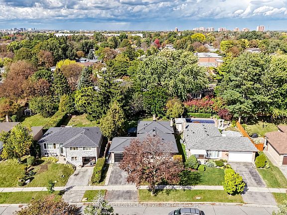 2nd image of 71 Oakmeadow Blvd