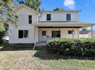 341 Pleasant St, Charlotte, MI 48813