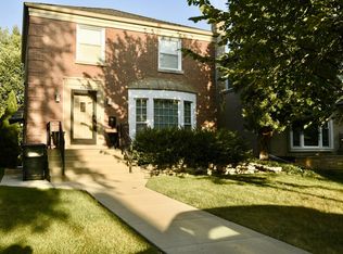 6529 N Trumbull Ave, Lincolnwood, IL 60712