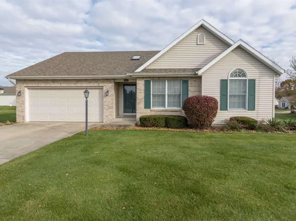 14407 Meadows Ct, Mishawaka, IN 46545