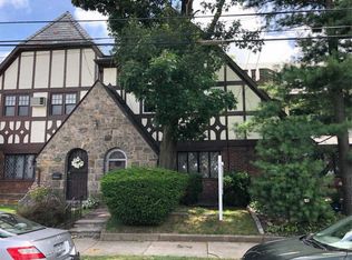 2727 166th St, Flushing, NY 11358