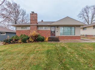 3381 Jeanne Dr, Parma, OH