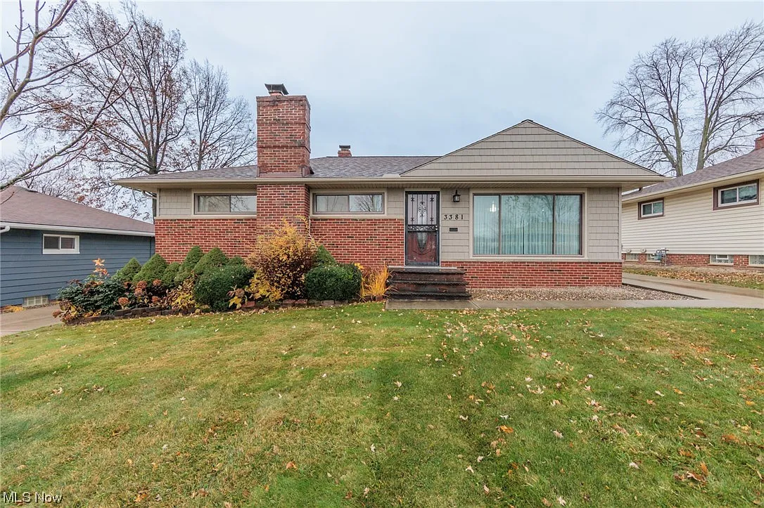 3381 Jeanne Dr photo 1
