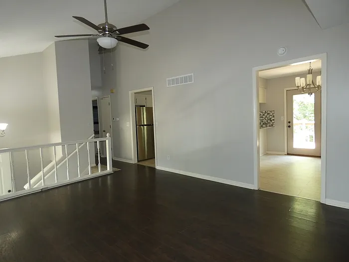 8502 Orchard St — Photo 4