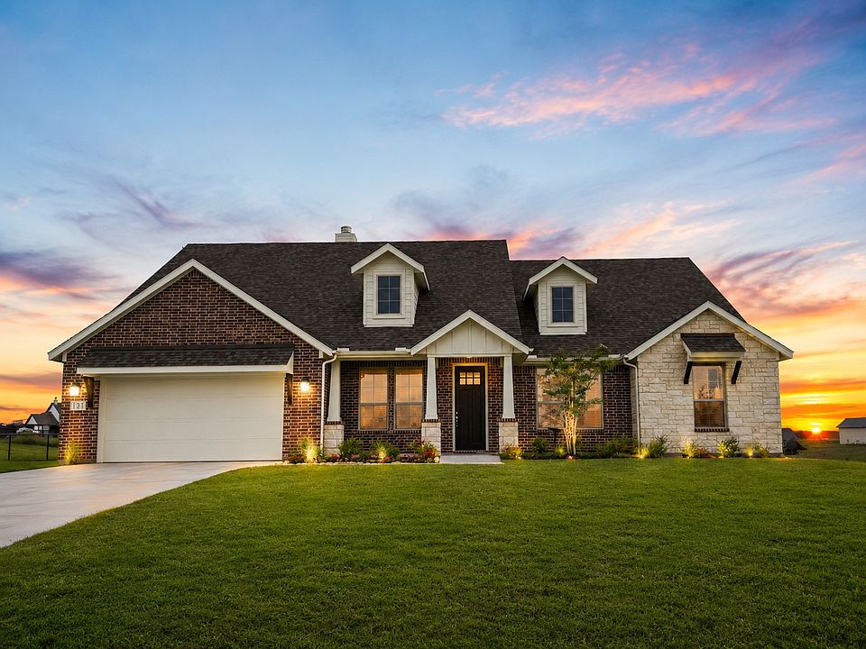 1st image of 131 Llanos Dr