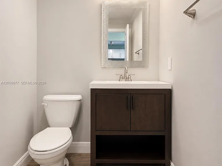 1881 Middle River Dr #604 — Photo 5