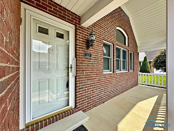5th image of 520 Hedgegate North Ct