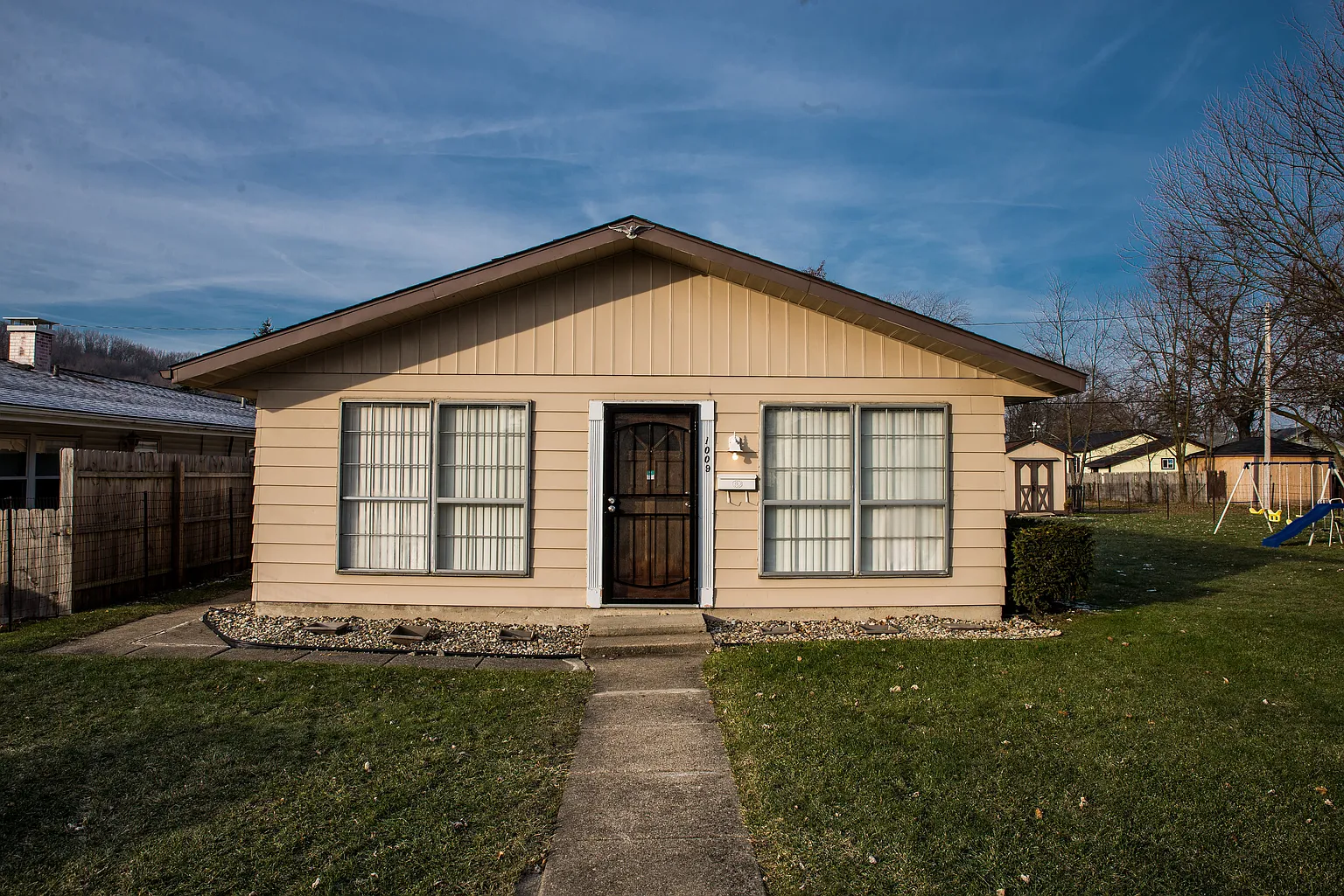 1009 Alabama St photo 1