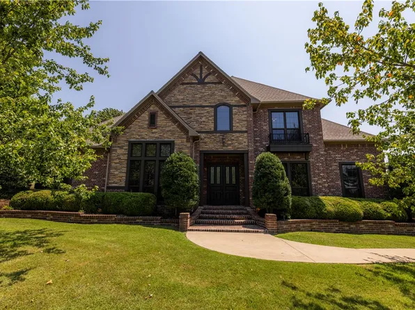 3291 Willow Bend Cir, Springdale, AR 72762