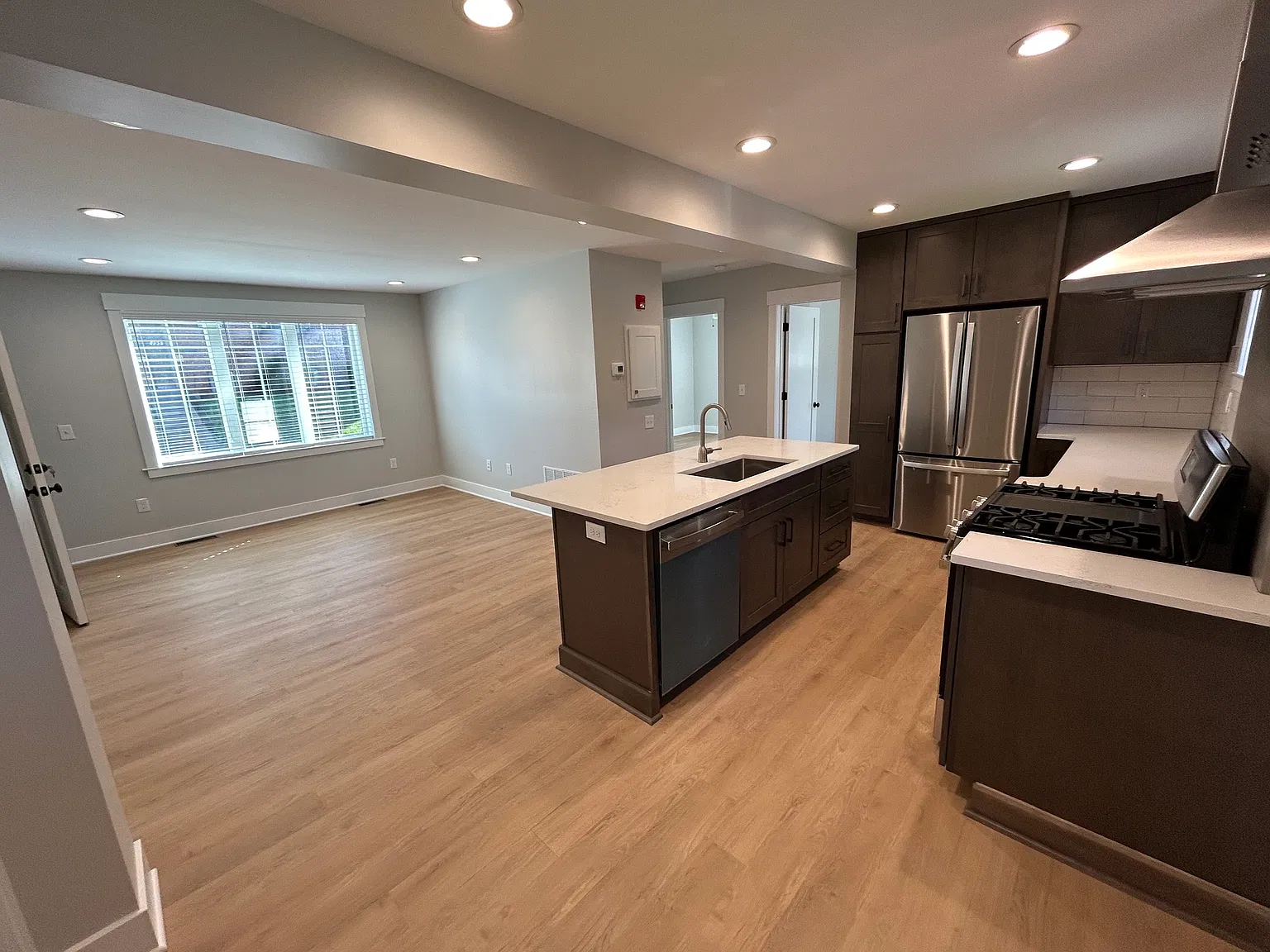 196 Dell Avenue Apt #3 - 1 — Photo 1