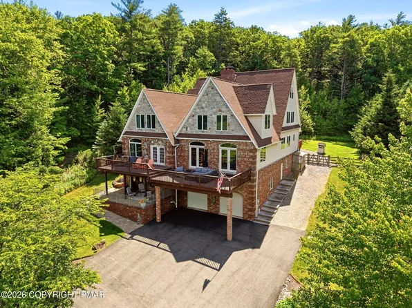 235 Plantation Dr, Lehighton, PA 18235