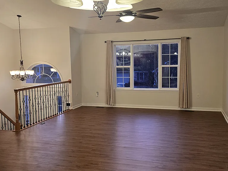 1112 Ewell St — Photo 3