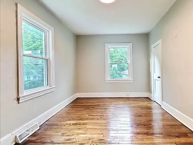 1350 Rivermont Hts — Photo 12