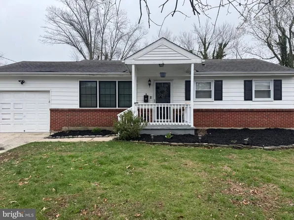 6 Sussex Rd, Marlton, NJ 08053