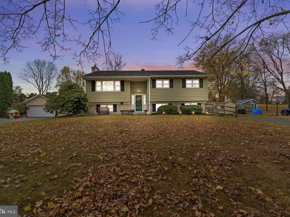 608 W Pothouse Rd, Phoenixville, PA 19460