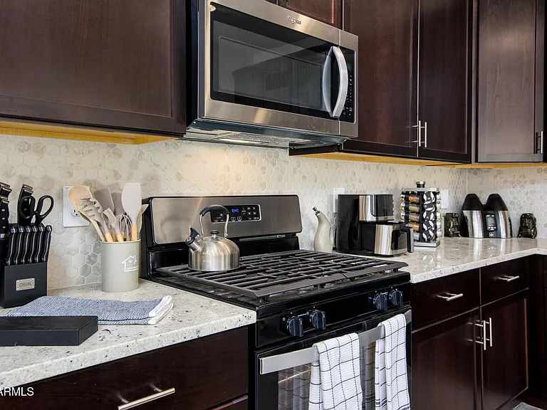 41885 W Celebration Ln — Photo 13
