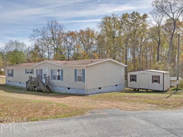 389 Knottywood Dr, Lavonia, GA 30553