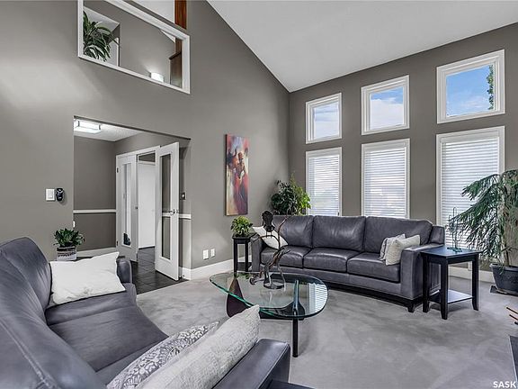 5th image of 107 Mallin Cres