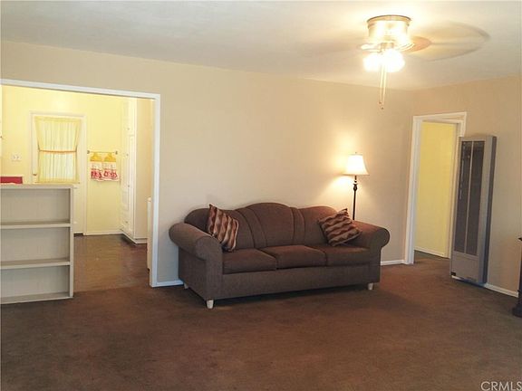 3rd image of 15421 Beckner St