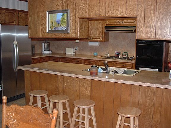 3rd image of 102 Sears Dr