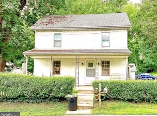 460 W Neversink Rd, Reading, PA 19606