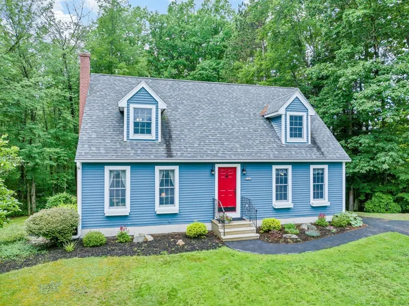 32 Deerfield Court, Rochester, NH 03868