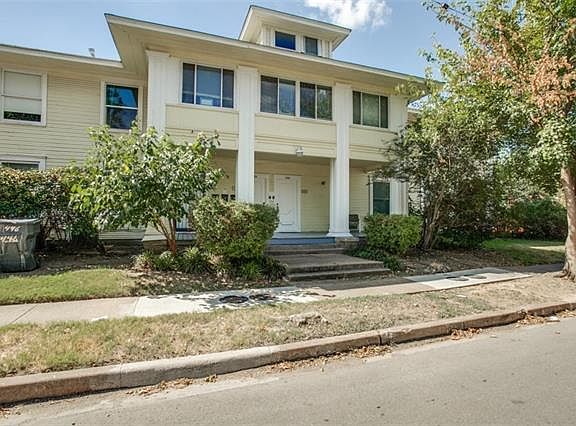 4th image of 738 Woodlawn Ave