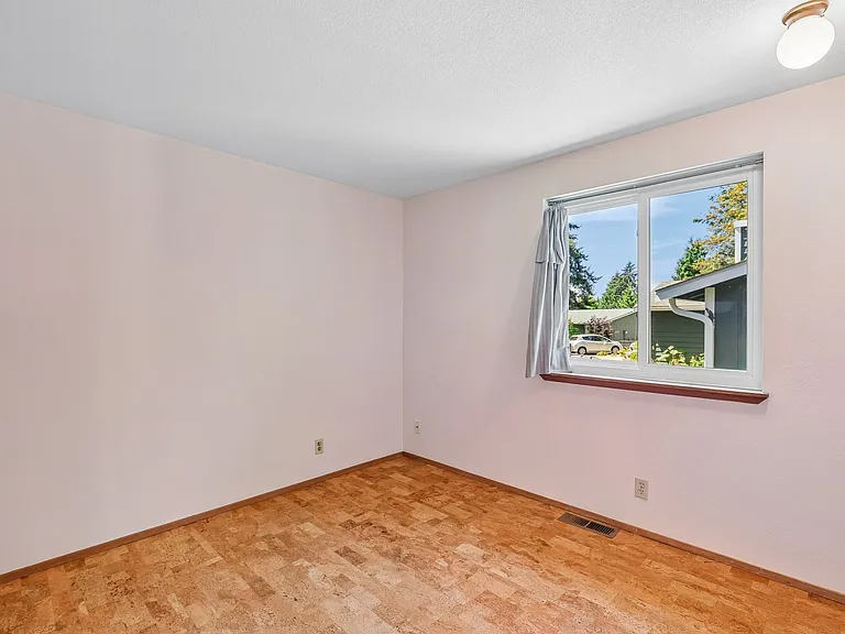 5611 145th St SW — Photo 30