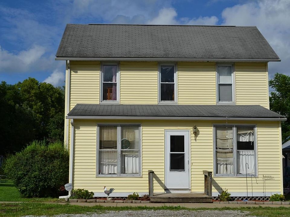1st image of 54 College St