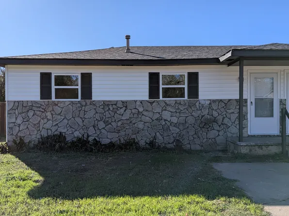 1027 E Wallace St, Shawnee, OK 74801