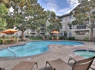 2560 Oak Rd APT 121, Walnut Creek, CA 94597